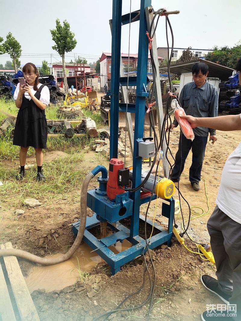 家用水井鉆機(jī) 電機(jī)型鉆機(jī)-帖子圖片