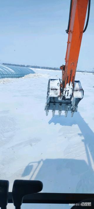 今天接个挖雪活