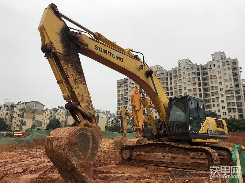 住友SH360，唐山產(chǎn)合資機(jī)器