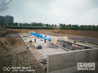 液压翻板动力系统
