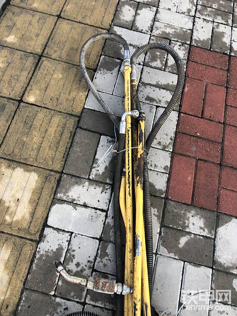 60挖機破碎錘管路帶腳踏閥便宜