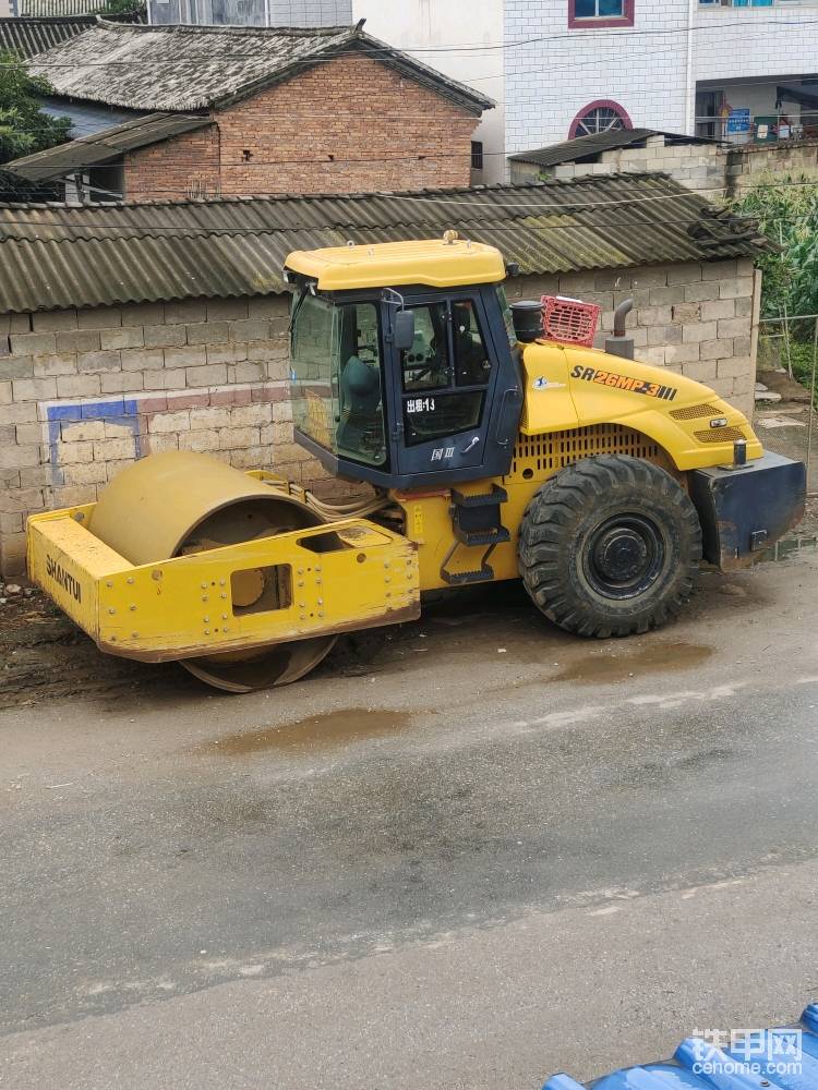 山推26噸壓路機(jī)出售，要的微我-帖子圖片