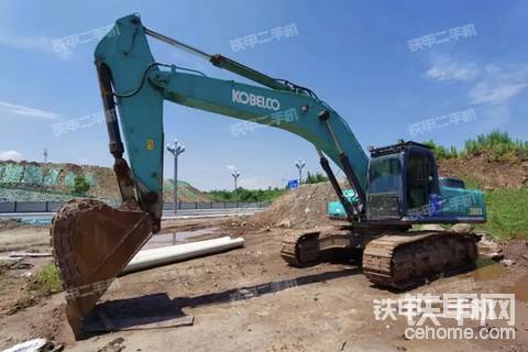 【挖掘机价格】神钢SK380D-8成交价30.8万