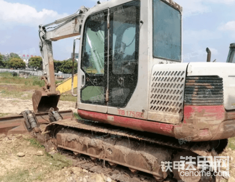 【挖掘机价格】竹内TB175C成交价3.1万