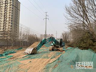 铁甲人的一天