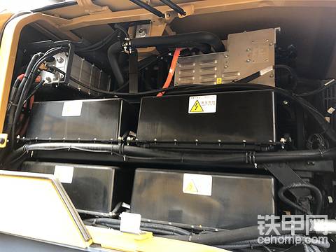 龍工電動裝載機(jī)LG856H-E