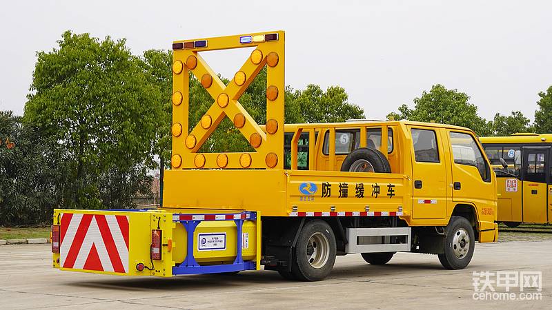 浙江杭州工程施工防撞緩沖車(chē)廠(chǎng)家-帖子圖片