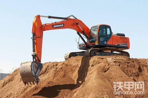 迪万伦（斗山）DX270LC-9C使用报告