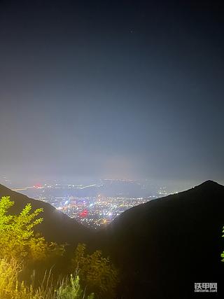 夜晚的骊山