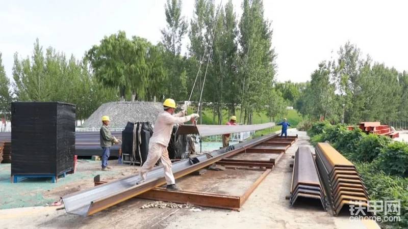 津濰高鐵東營黃河公鐵大橋：迎高溫 戰(zhàn)酷暑 項目建設(shè)不停步-帖子圖片