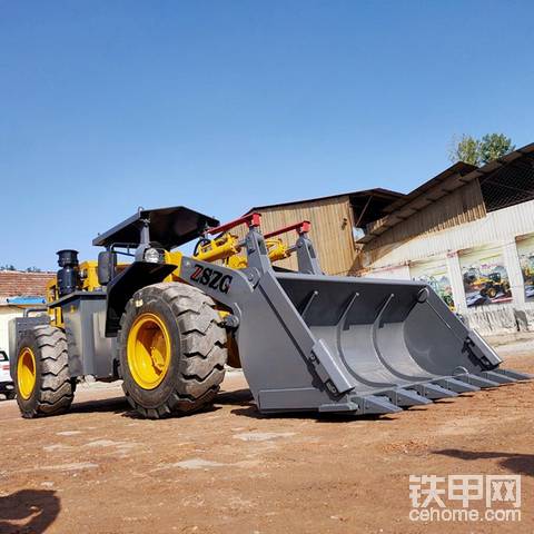 礦洞鏟車(chē)自帶水過(guò)濾系統(tǒng)礦井鏟車(chē)廠家報(bào)價(jià)