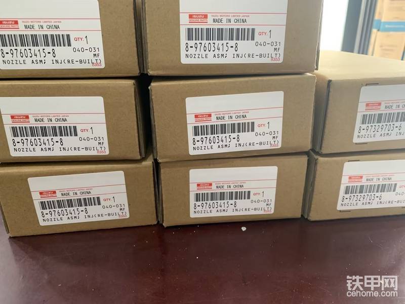 五十铃挖机喷油器官方再制造。可置换可维修095000-5511.095000-5471.095000-8901.095000-0660.095000-1520.微信18710278351