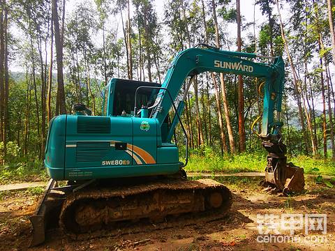 山河智能80E9使用2300小时目前一切正常