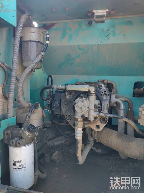 出14年神鋼200超8車況精品，可以試車，電話18572111125