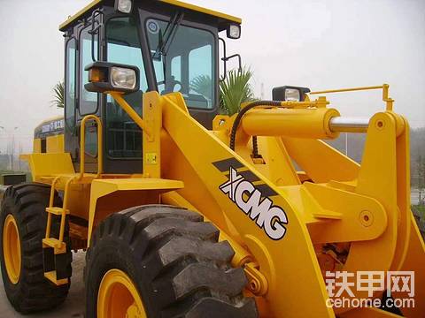 工程機械貼花原車貼花案例