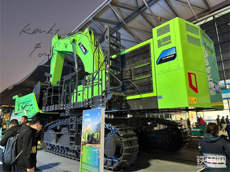 XE1600 混合動力？
除泵外其他液壓件均為國產(chǎn)，重慶康明斯（你沒聽錯，我也是頭回見）