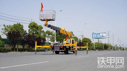 江铃蓝牌28米高空作业车