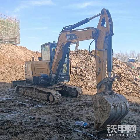 汶上縣挖掘機(jī)出租 巨野縣挖掘機(jī)租賃