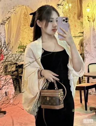 發(fā)布了一條動(dòng)態(tài)