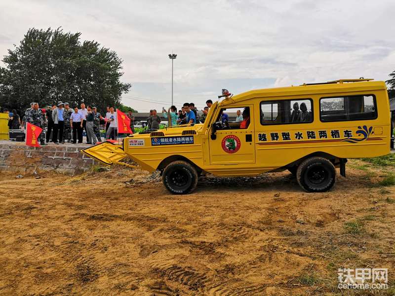 河北五星瓦e特.霸王龙领航者水陆两栖越野车，水陆救援先锋-帖子图片