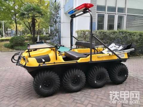 河北五星8輪驅(qū)動(dòng)水陸兩棲車助力醫(yī)療救援快速響應(yīng)