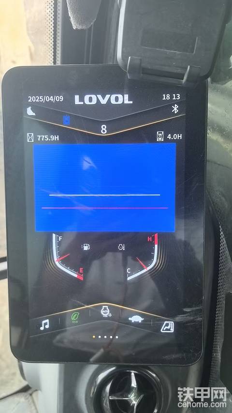 垃圾雷沃挖掘机