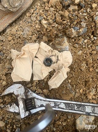 【經驗分享】更換140破碎錘調頻閥密封圈