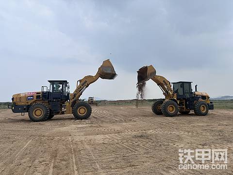 山工设备作业秀,655G和669G登场