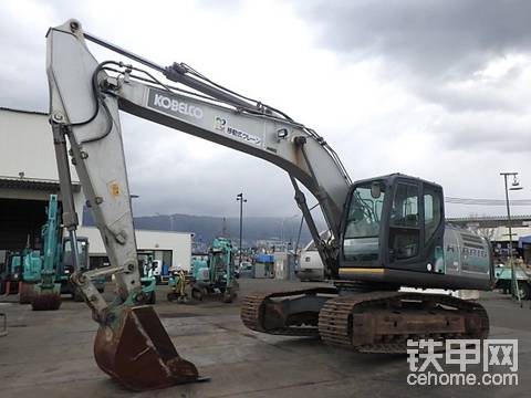 神钢SK200H-9