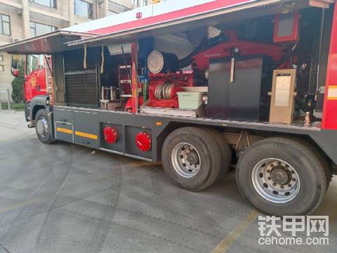 2023年末我们配发了搭载康明斯发动机的