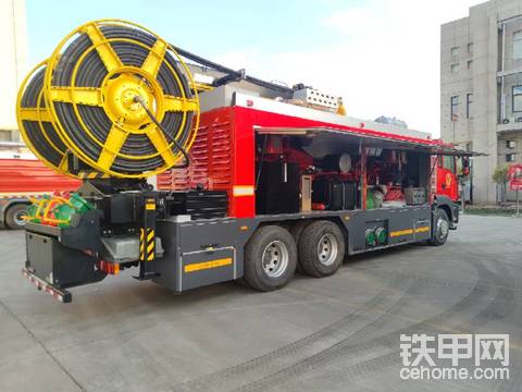 2023年末我们配发了搭载康明斯发动机的