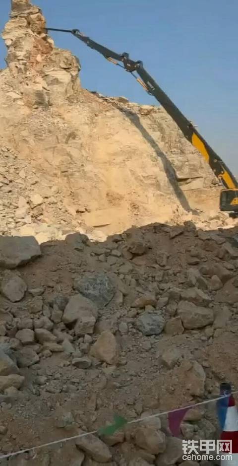 沃尔沃460挖掘机40米三节拆楼臂高拆排险