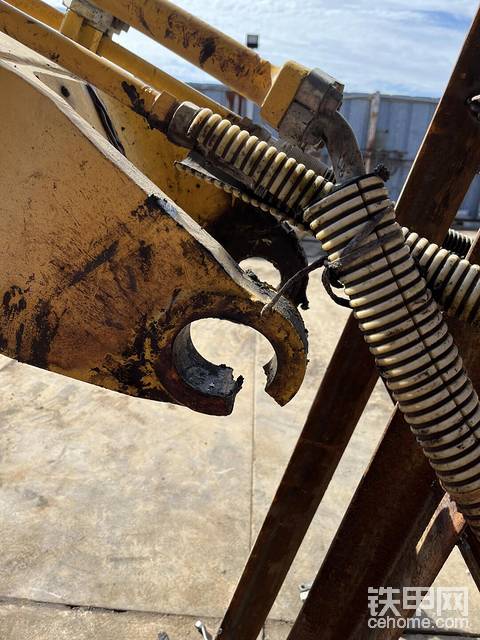 45挖机大臂修理，一天搞定