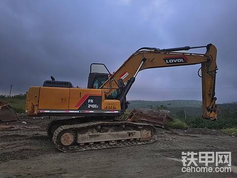 【康明斯伴我行】四千小时的雷沃205就是省油！