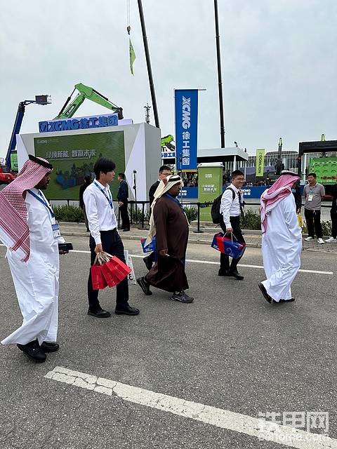 头顶一块布 天下我最富