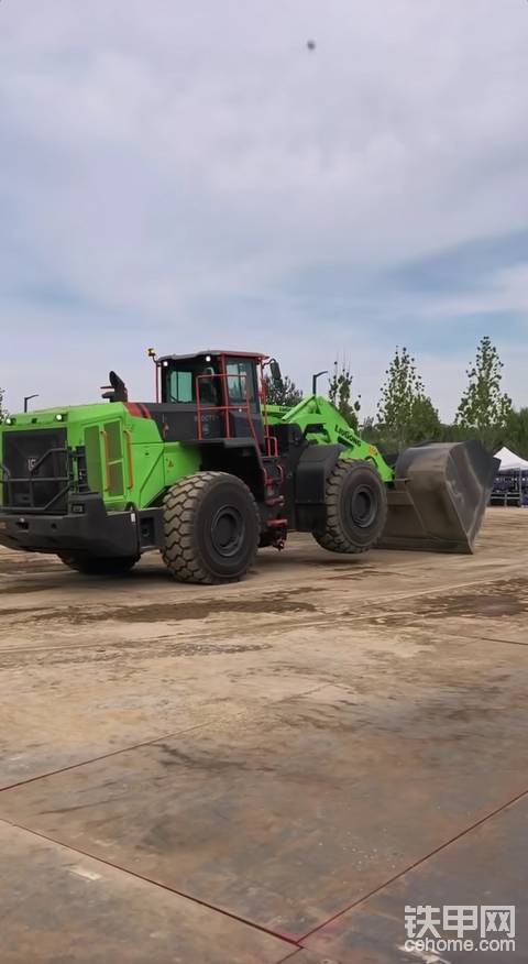 【BICES  2025】柳工8100TE混动装载机战力究竟如何？