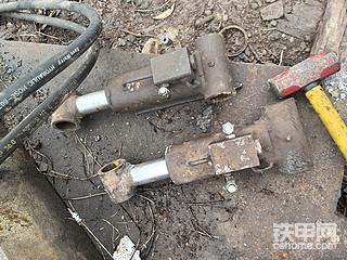 继续修快速连接器油缸
