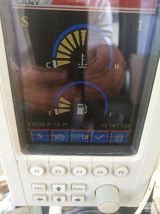 设备一：11年三一215－8S 26000小时使用报告