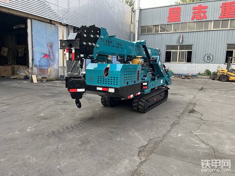 星志重工蜘蛛吊车