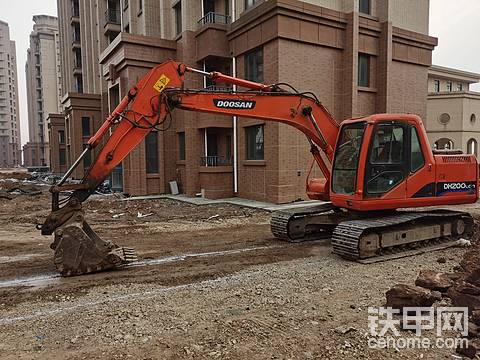 顺口溜大赛{:tiejia68:}铁聚华夏，甲冠天下