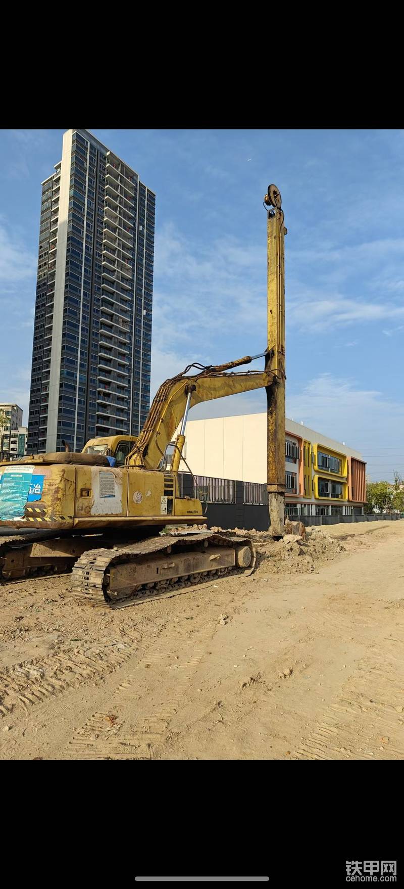 身上贴着各个赖皮公司的狗皮膏药。