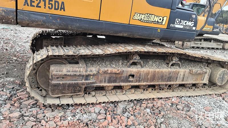 底盘磨损比重庆那台要严重得多，