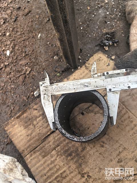 维修挖机省钱第十二部-维修挖机马拉头