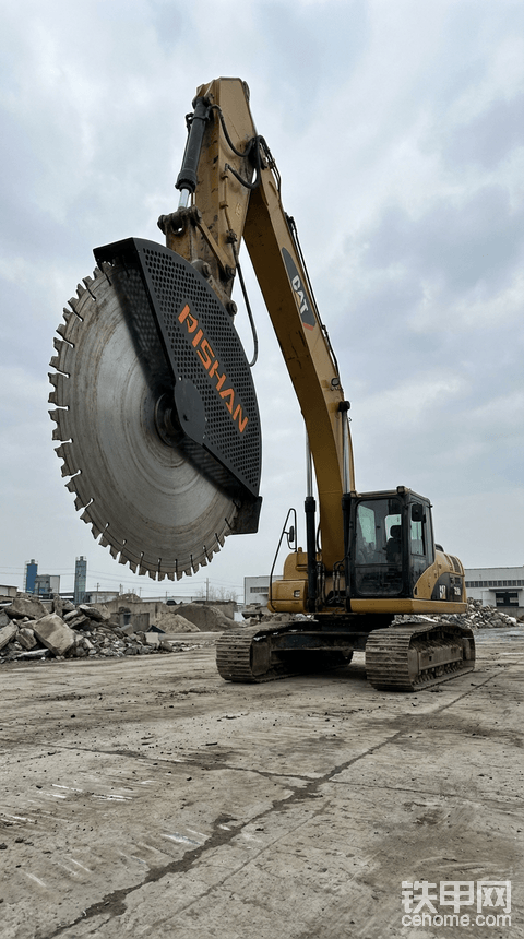 发布了一条动态