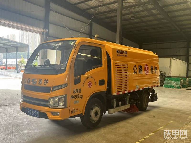 出租中聯(lián)清掃車700元/臺班-帖子圖片