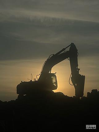 发布了一条动态