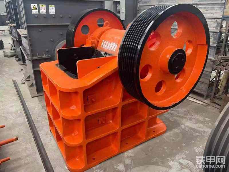 顎式破碎機(jī)鄂式破碎機(jī)型號(hào)價(jià)格顎破廠家PE400x600-帖子圖片