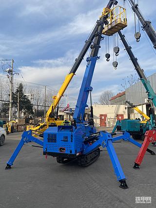 星志3吨蜘蛛吊车