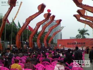 前几天参加的一个日立展会，不多说上美图