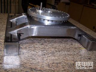 特雷克斯电动液压挖掘机